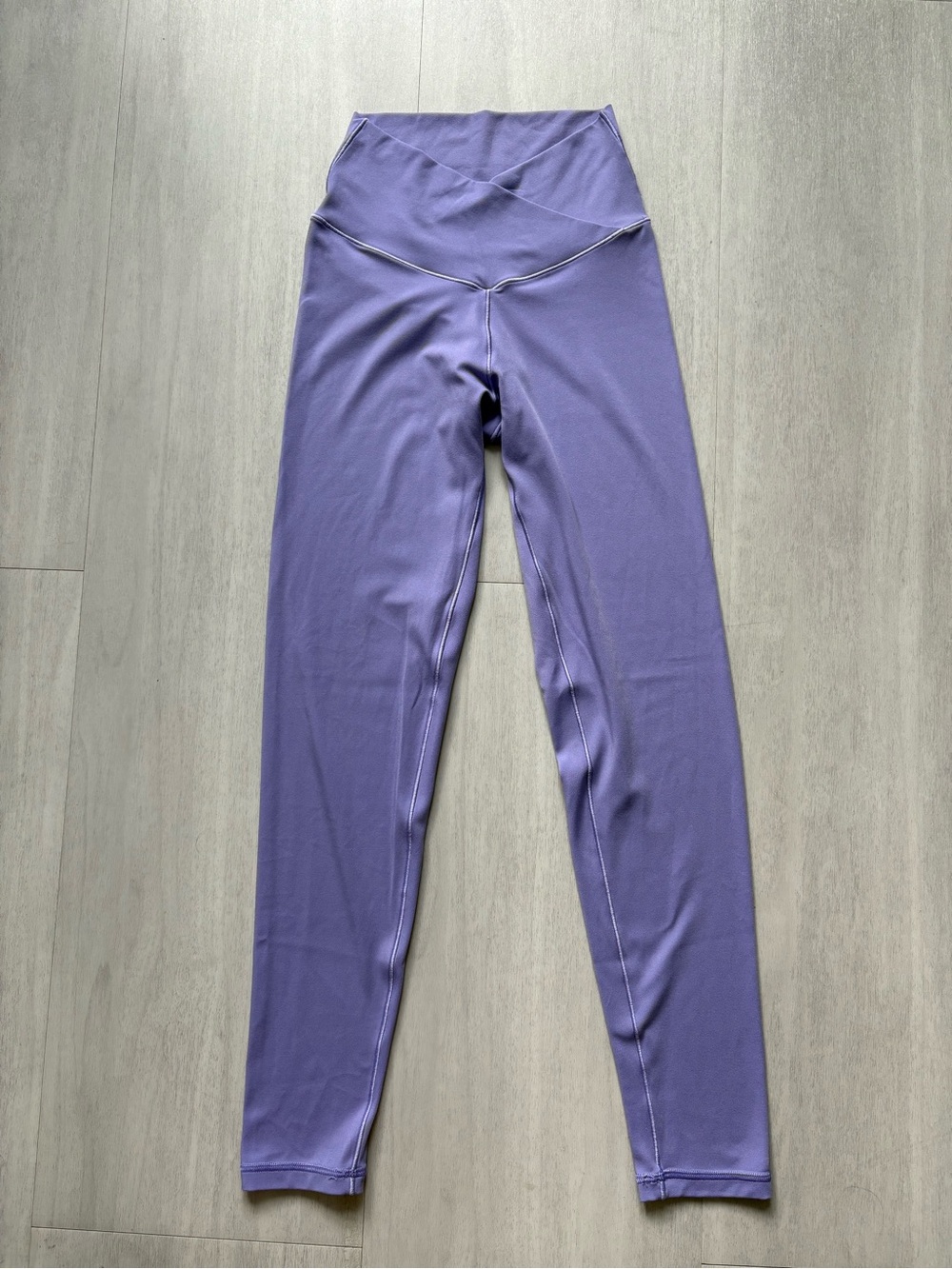 Offline by Aerie 7/8 Real Me High Rise Crossover Leggings in Lilac